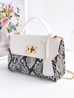 Twist Lock Flap Chain bag